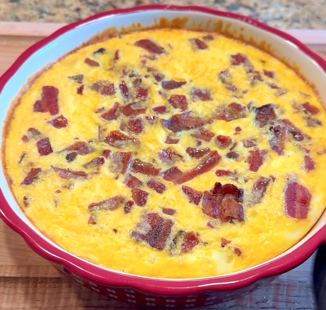 Tater Tot Breakfast Quiche